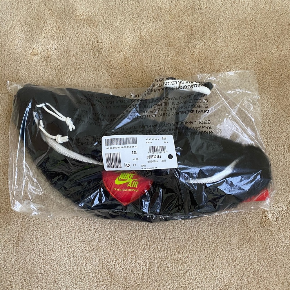 Nike Olivia Kim faux fur waist bag retro fanny